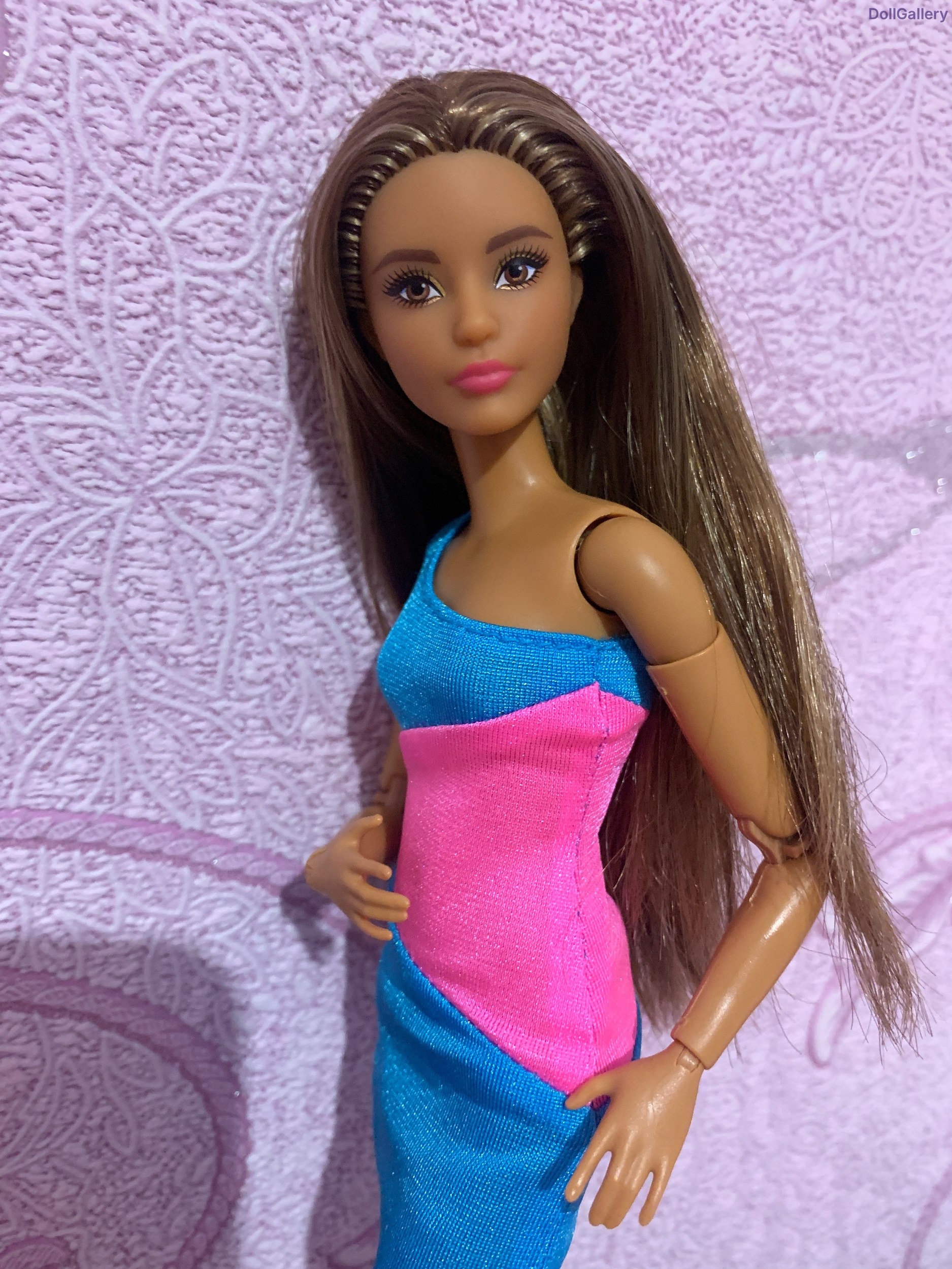 Кукла Hybrids, Barbie Looks 15