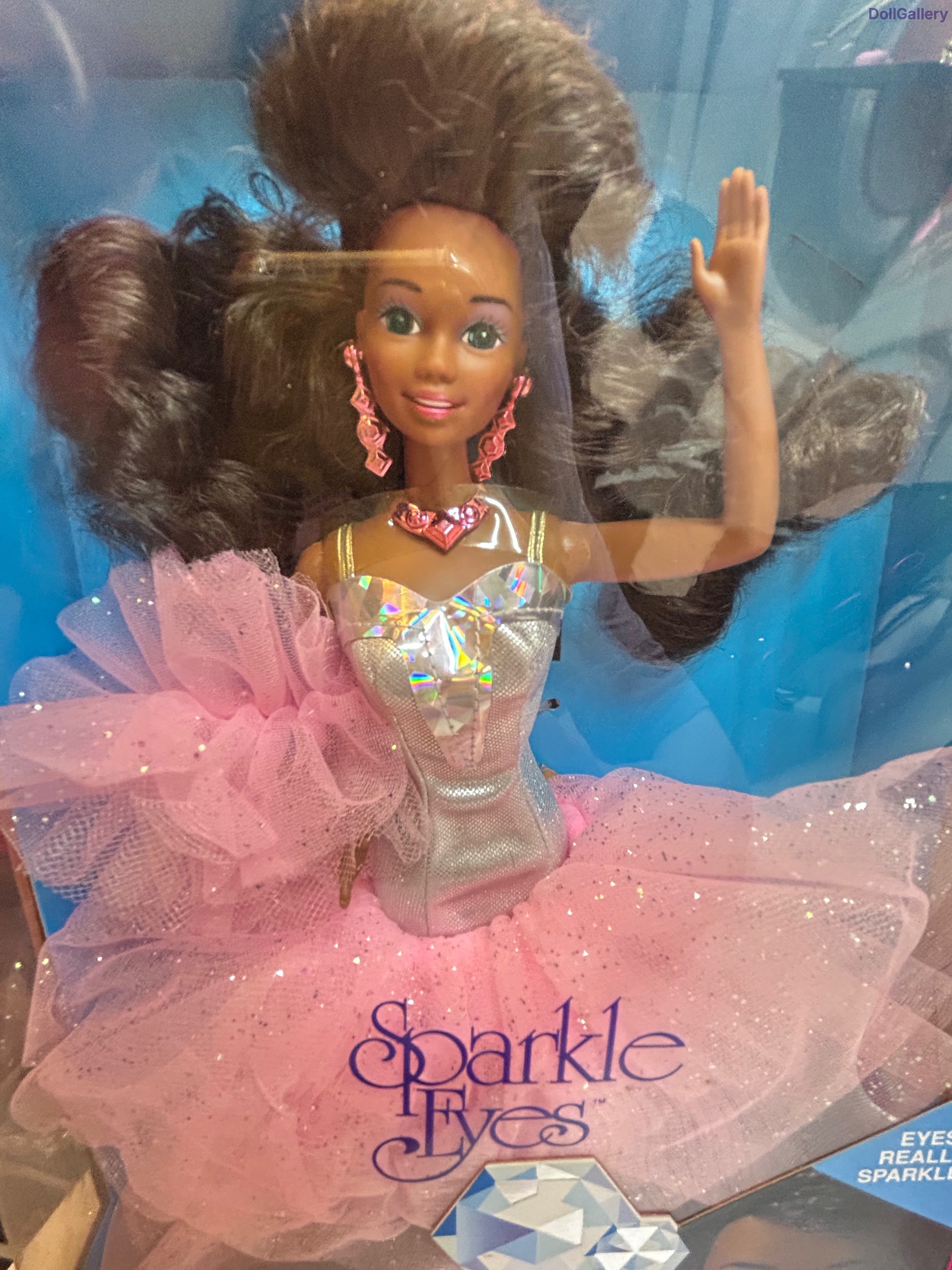 Кукла Vintage, Barbie Sparkle Eyes