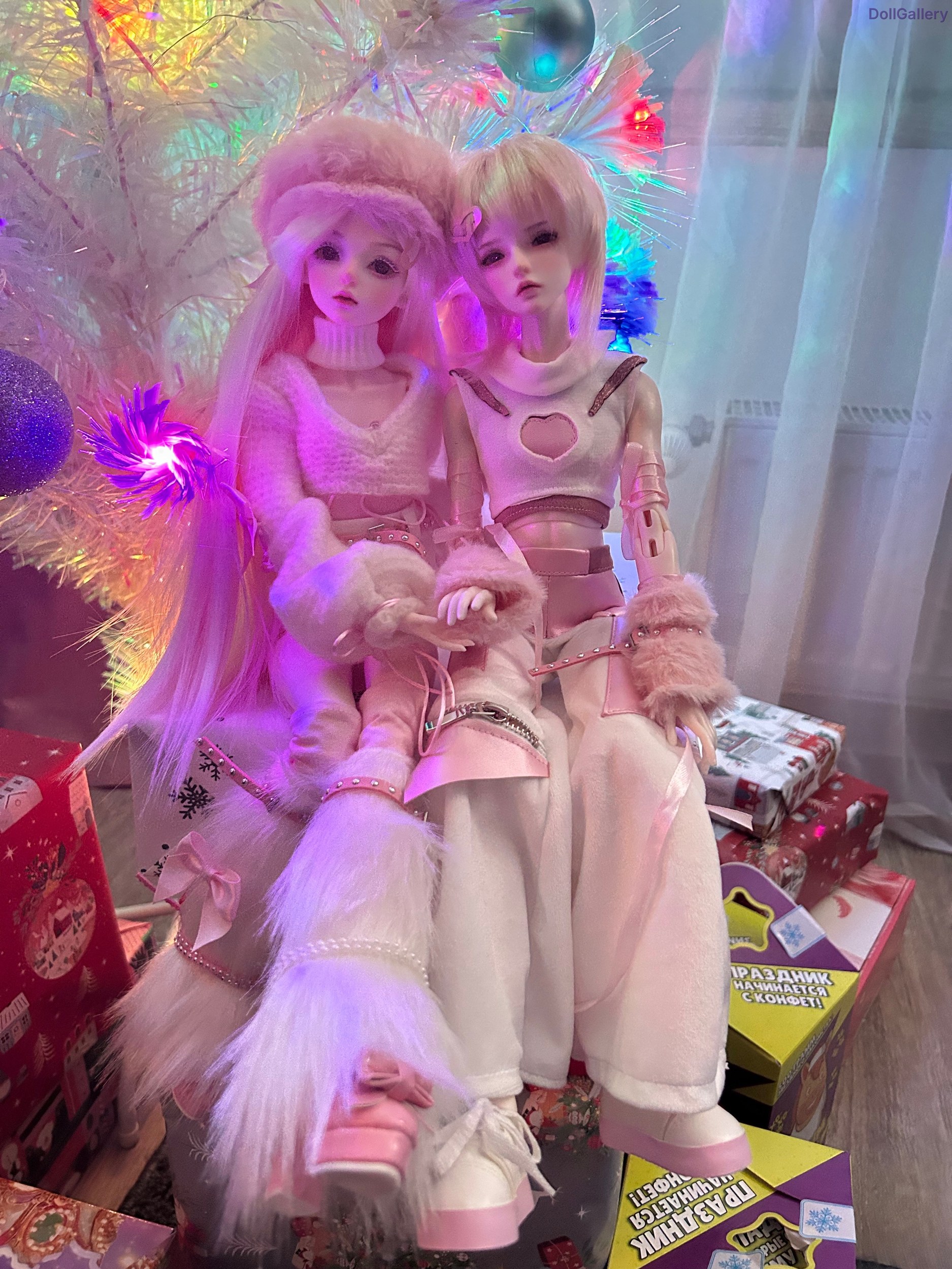 Кукла 1/4, Cilia and Roland