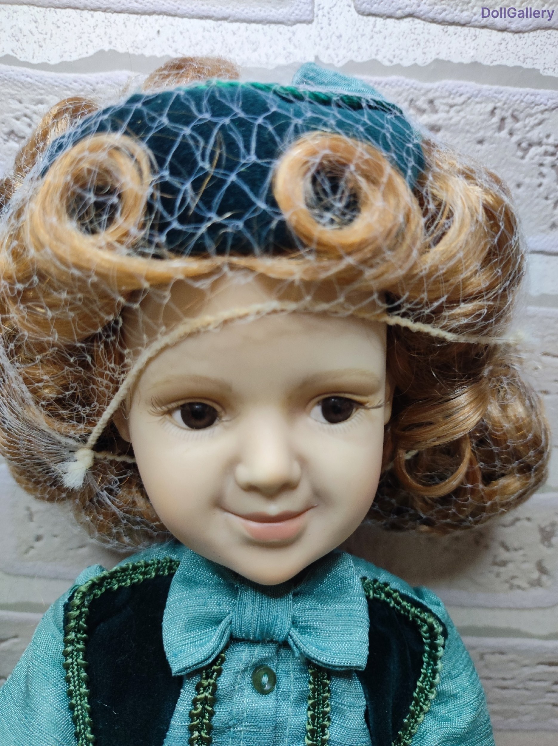Кукла Limited, Кукла Rosalee от Синди МакКлур ( Cindy McClure ) от Heart Strings, 2000 г.в., ограниченная серия