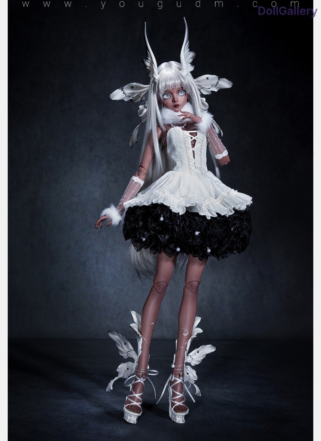 Кукла 1/4, Ghost Moth White Moss