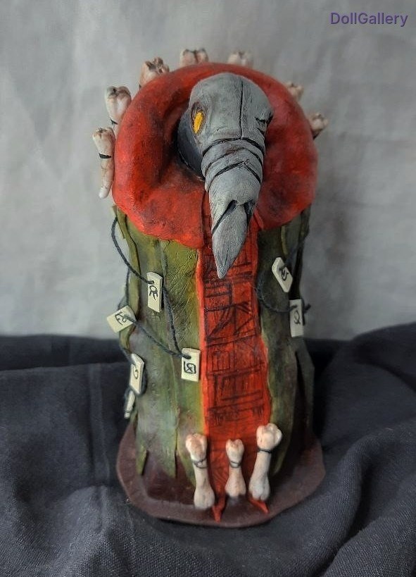 Кукла Handmade, Исполнитель