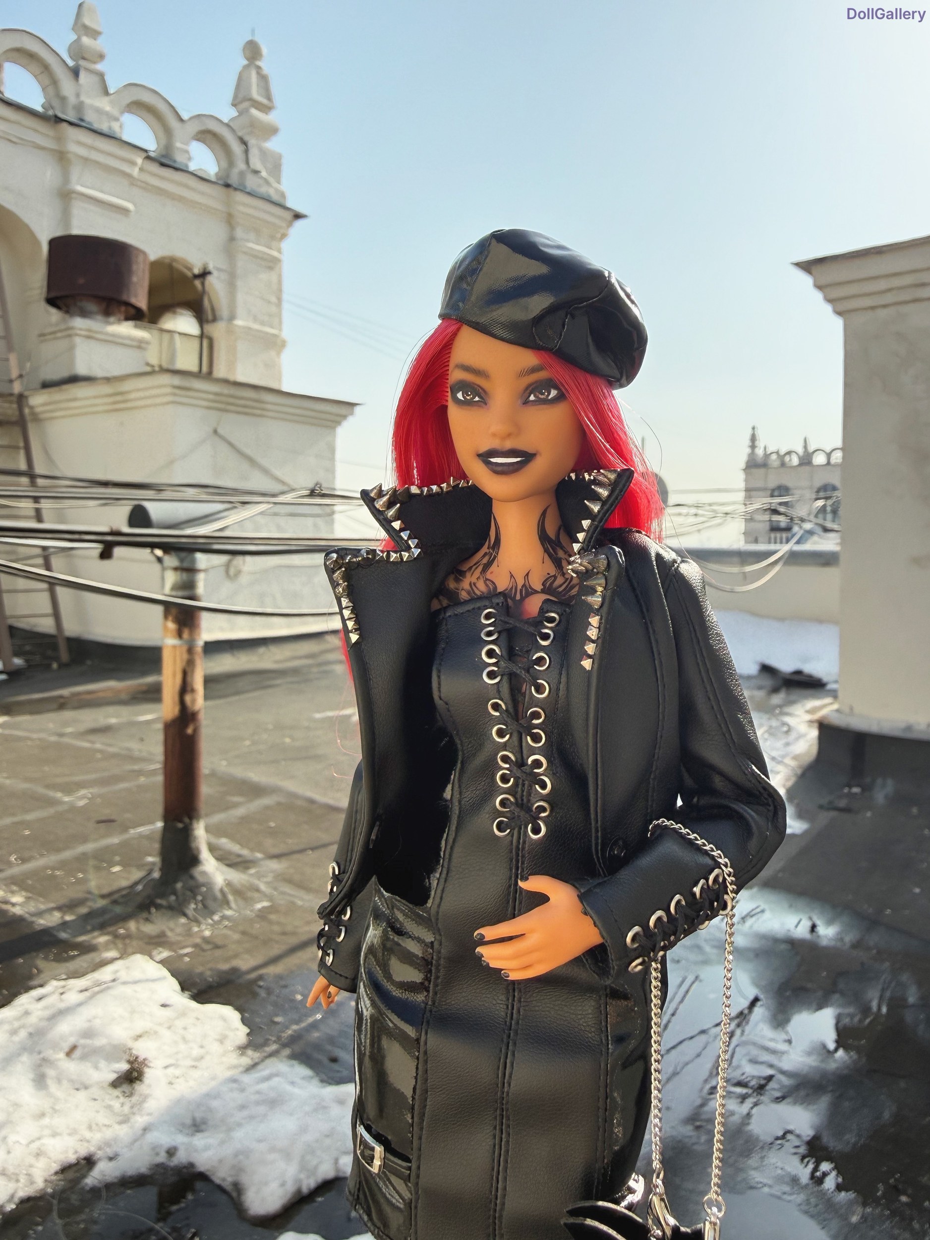 Кукла Barbie, Забитая девочка