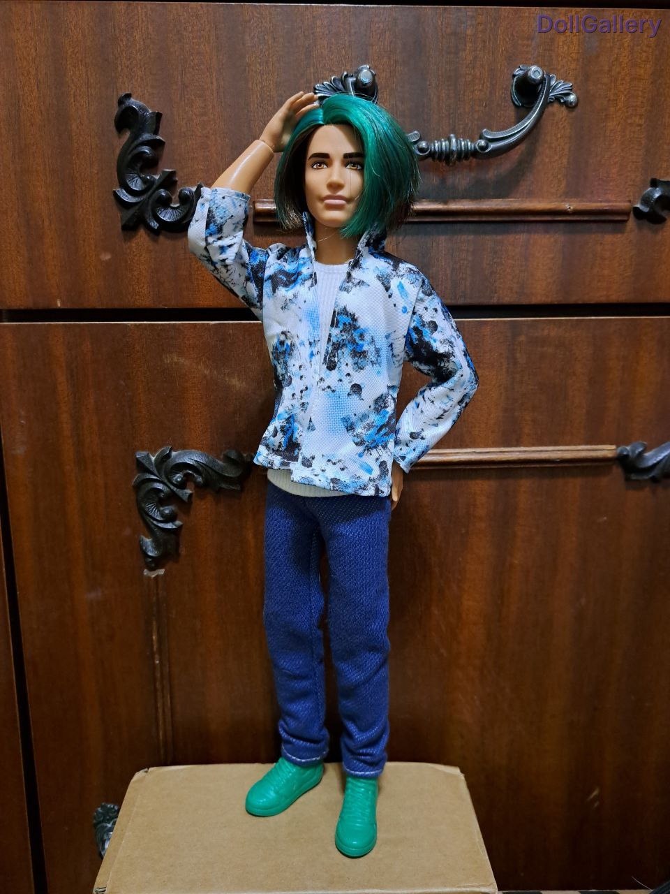 Кукла Barbie, 5. Кен экстра флай