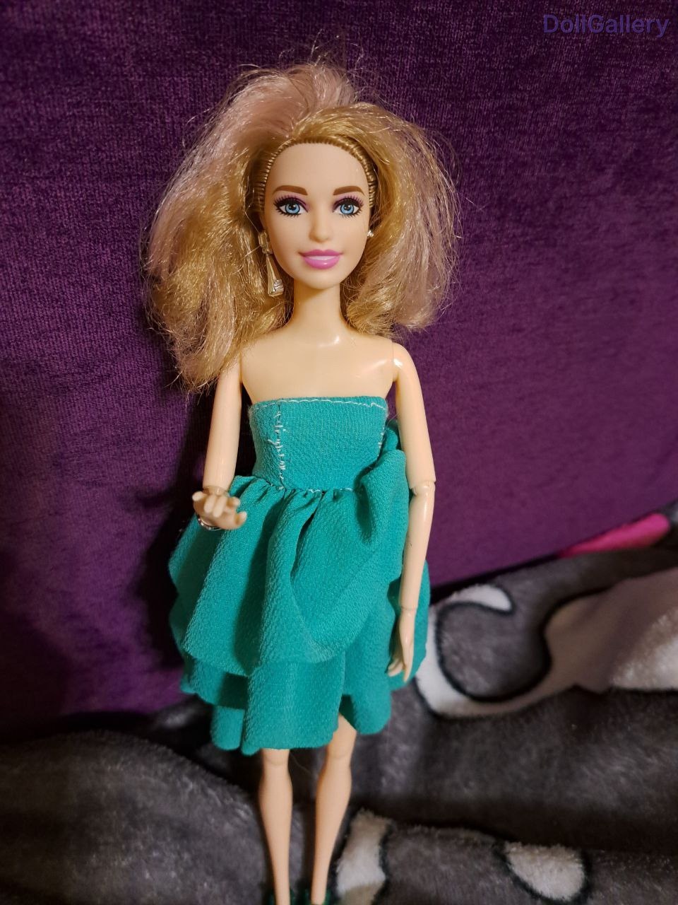 Кукла Barbie, Дамочка